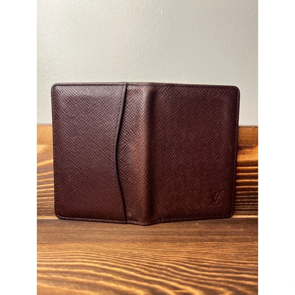 Louis Vuitton Pocket Organizer Taiga Leather Burgundy Card Holder MI0988 France